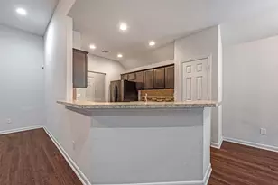8107 Grandview St, Houston, TX 77051 - Photo 7