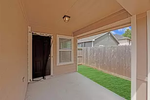 8107 Grandview St, Houston, TX 77051 - Photo 25