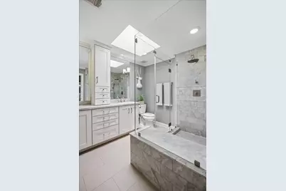 11646 Manor Park Drive, Houston, TX 77077 - Photo 19