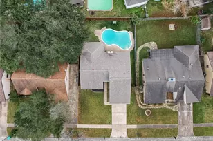 9814 Sageroyal Ln, Houston, TX 77089 - Photo 33