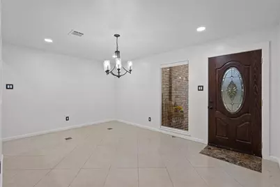 9814 Sageroyal Lane, Houston, TX 77089 - Photo 7