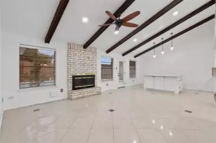 9814 Sageroyal Ln, Houston, TX 77089 - Photo 9