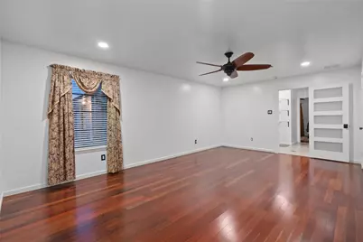 9814 Sageroyal Lane, Houston, TX 77089 - Photo 25