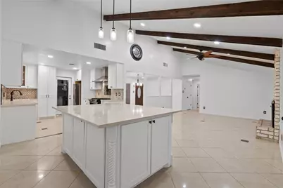 9814 Sageroyal Lane, Houston, TX 77089 - Photo 11