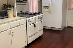 107 West Wheat Street W, Woodville, TX 75979 - Photo 3