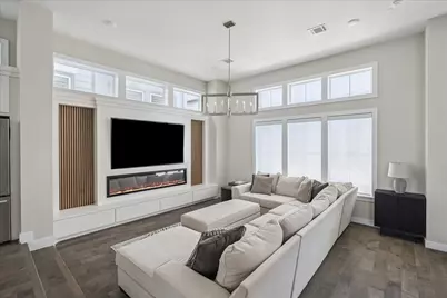 2609 Fountain Key Boulevard, Houston, TX 77008 - Photo 5