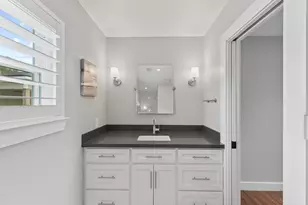 5618 Dawnridge Dr, Houston, TX 77035 - Photo 13