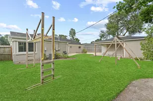 5618 Dawnridge Dr, Houston, TX 77035 - Photo 15