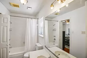 5501 Pecos St, Dickinson, TX 77539 - Photo 17