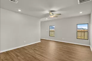 2939 Wind Cave Ln, Rosharon, TX 77583 - Photo 11