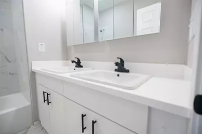 2519 Washington Street #105, Waller, TX 77484 - Photo 25