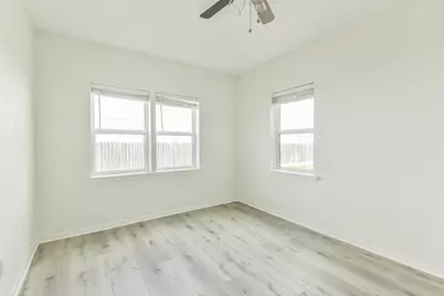 5922 Fairdale Lane, Houston, TX 77057 - Photo 17