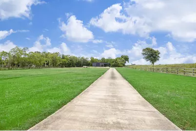 8714 Masters Road, Manvel, TX 77578 - Photo 3