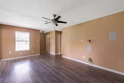 202 Norview Drive, Houston, TX 77022 - Photo 5