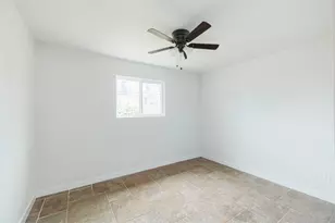 10055 Larston St, Houston, TX 77055 - Photo 17