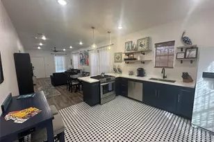 4009 Avenue L, Galveston, TX 77550 - Photo 3