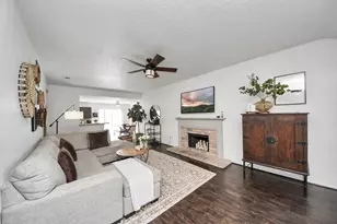 22638 Powell House Ln, Katy, TX 77449 - Photo 9