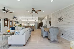 890 Exotic Isle Dr, Matagorda, TX 77457 - Photo 27