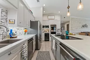 890 Exotic Isle Dr, Matagorda, TX 77457 - Photo 21