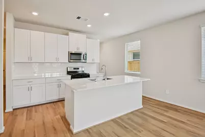5716 Adamite Way, Houston, TX 77048 - Photo 13