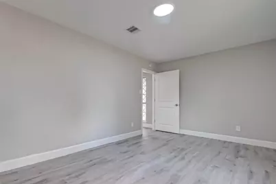 9830 Degas Lane, Houston, TX 77016 - Photo 7