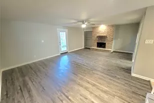 5920 Arncliffe Dr, Houston, TX 77088 - Photo 7