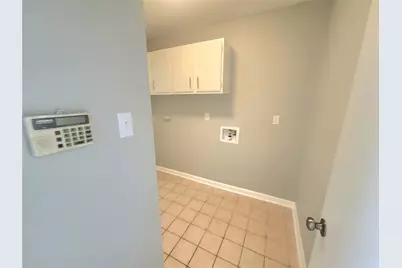 5920 Arncliffe Drive, Houston, TX 77088 - Photo 11