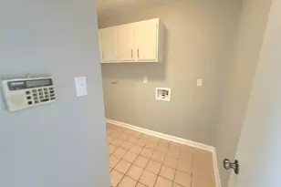 5920 Arncliffe Dr, Houston, TX 77088 - Photo 11