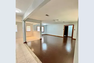 1701 Gillette Street, Baytown, TX 77520 - Photo 7