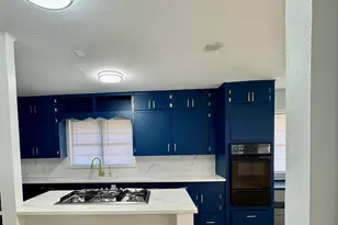 1701 Gillette St, Baytown, TX 77520 - Photo 5
