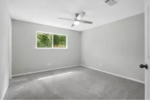 426 Eastwood Dr, New Caney, TX 77357 - Photo 13