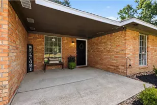 426 Eastwood Dr, New Caney, TX 77357 - Photo 3