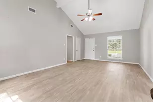 426 Eastwood Dr, New Caney, TX 77357 - Photo 7