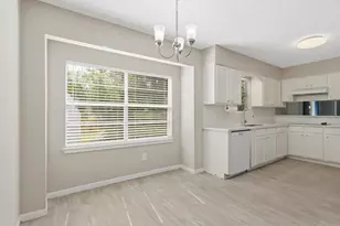 426 Eastwood Dr, New Caney, TX 77357 - Photo 11