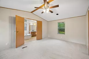 9554 Hindo Dr, Conroe, TX 77303 - Photo 13