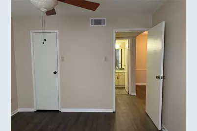 2120 El Paseo Street #2406, Houston, TX 77054 - Photo 15