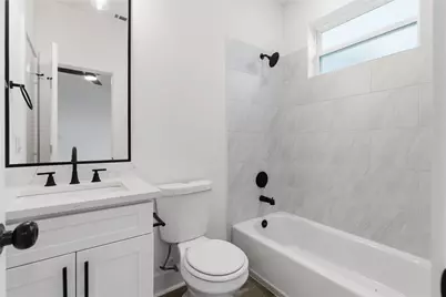 812 Elkhart Street #D, Houston, TX 77091 - Photo 9