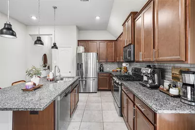 2109 Hickory Valley Court, Pearland, TX 77581 - Photo 5