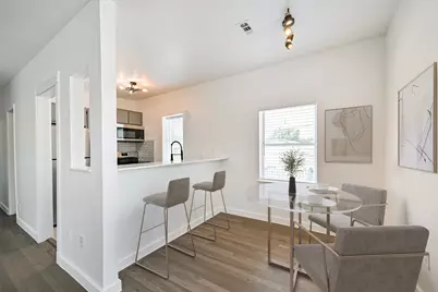 415 Fairview Avenue #9, Houston, TX 77006 - Photo 3