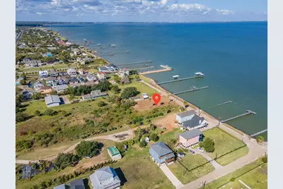 2221 Avenue A, San Leon, TX 77539 - Photo 13