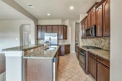 7122 Fall Creek Lane, Missouri City, TX 77459 - Photo 9