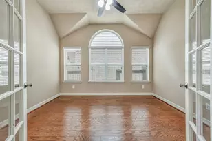 7122 Fall Creek Ln, Missouri City, TX 77459 - Photo 17