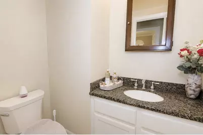2019 Rosalyn Court, Sugar Land, TX 77478 - Photo 19