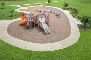 2311 Garden Arbor, Tomball, TX 77375 - Photo 17