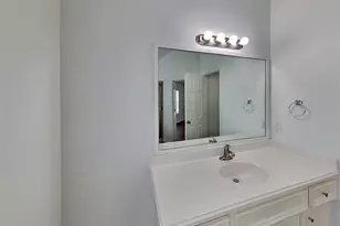 15818 Shoreline Terrace Dr, Houston, TX 77044 - Photo 13