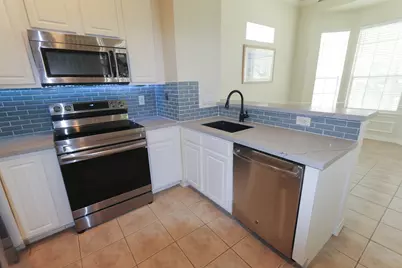 5302 Blossom Street, Houston, TX 77007 - Photo 17
