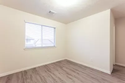 12226 Maura Lane, Houston, TX 77044 - Photo 13