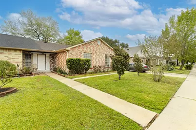 9507 Wellsworth Drive, Houston, TX 77083 - Photo 3