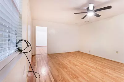 9507 Wellsworth Drive, Houston, TX 77083 - Photo 19