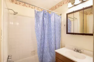 9507 Wellsworth Dr, Houston, TX 77083 - Photo 31